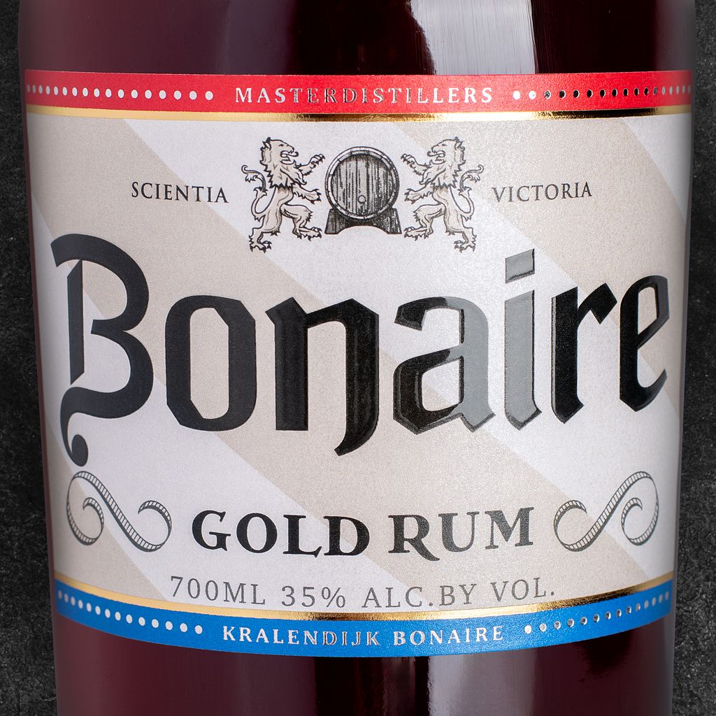 Etiqueta para botella de ron de alta calidad