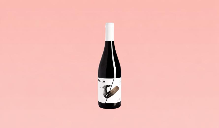 Elegir la etiqueta para un producto embotellado es una decisión estratégica que va mucho más allá del diseño visual.